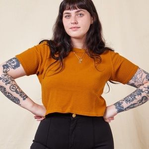 Big Bud Press Honeycomb Crop Tee - size L - spicy mustard